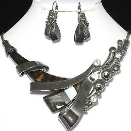 Line Necklace Earrings Set