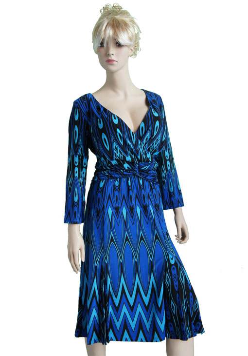 Knit Dress with long sleeves,