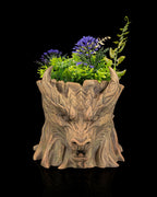 Grove Keeper – Dragon Head Planter for Mythical Greenery