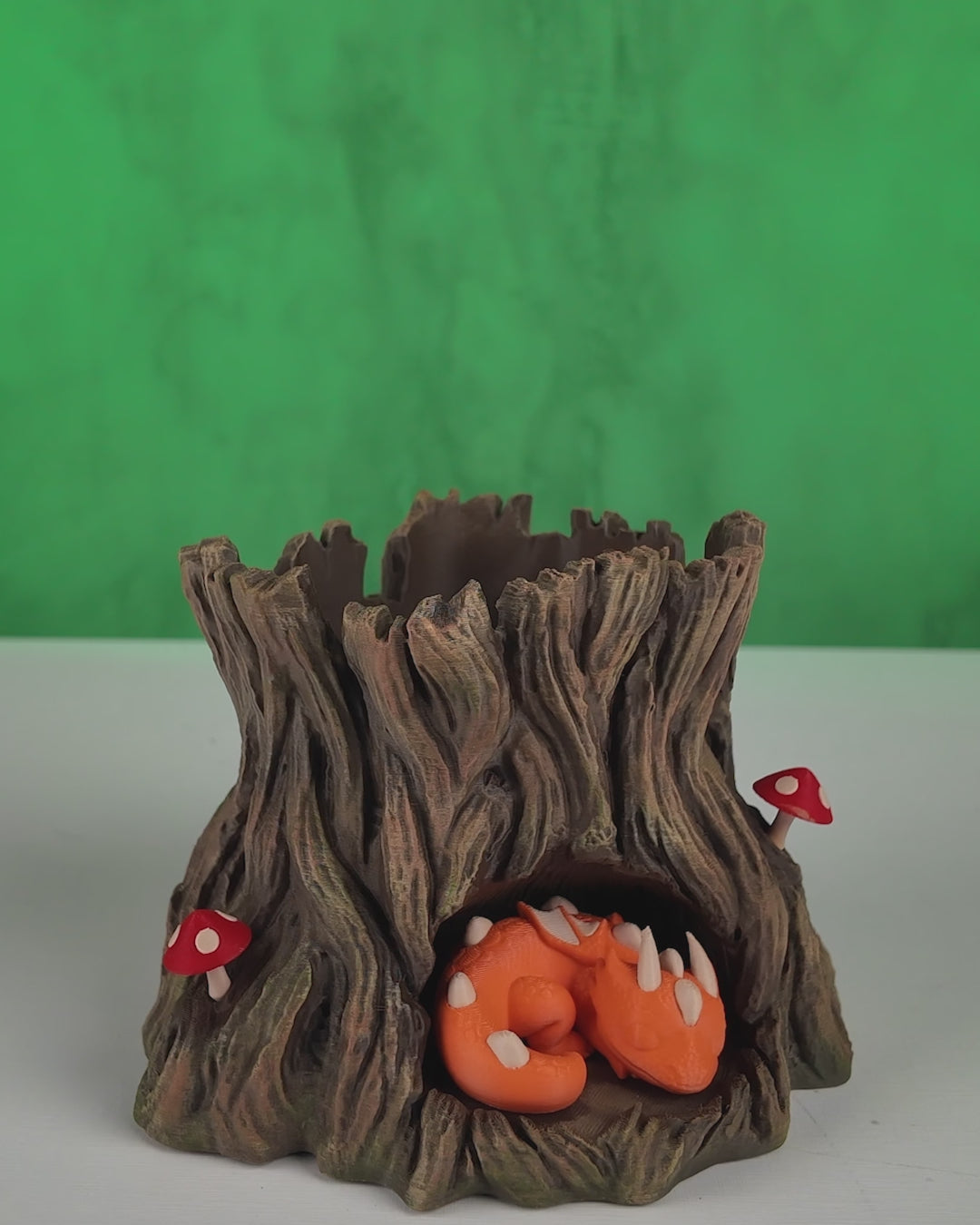 Snuggle Stump - Planter