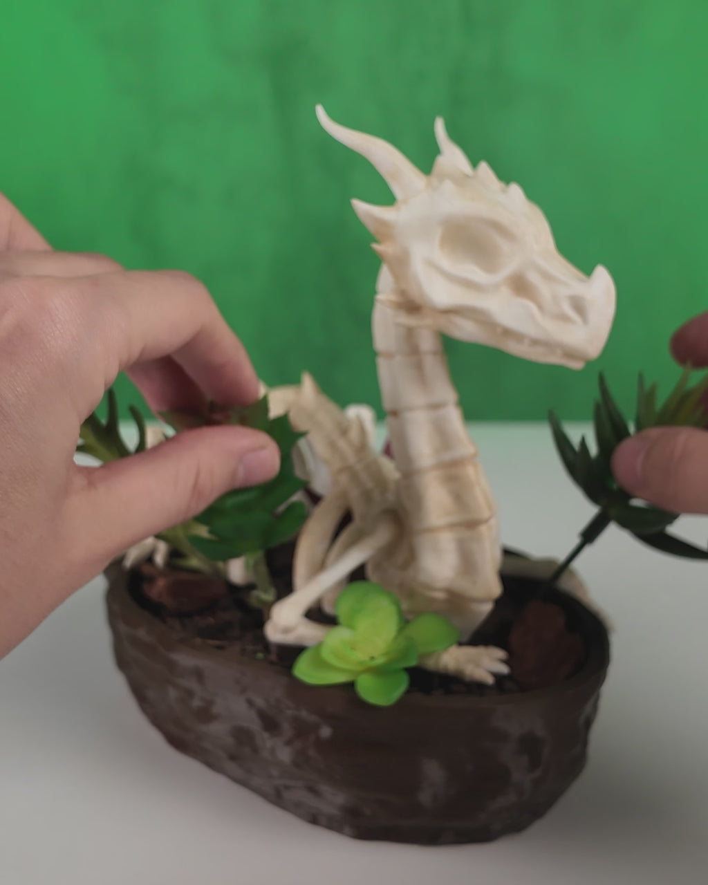 Verdant Remains - Planter