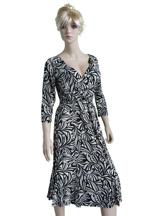 Knit Dresses with long sleeves